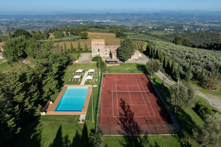 villa for rent san gimignano