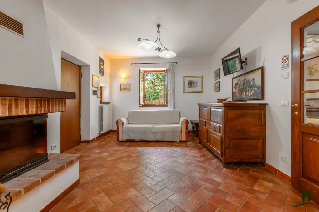 villa for sale cortona