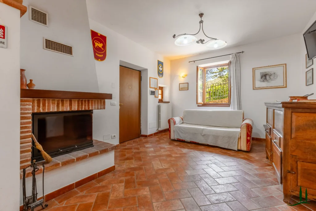 villa for sale cortona