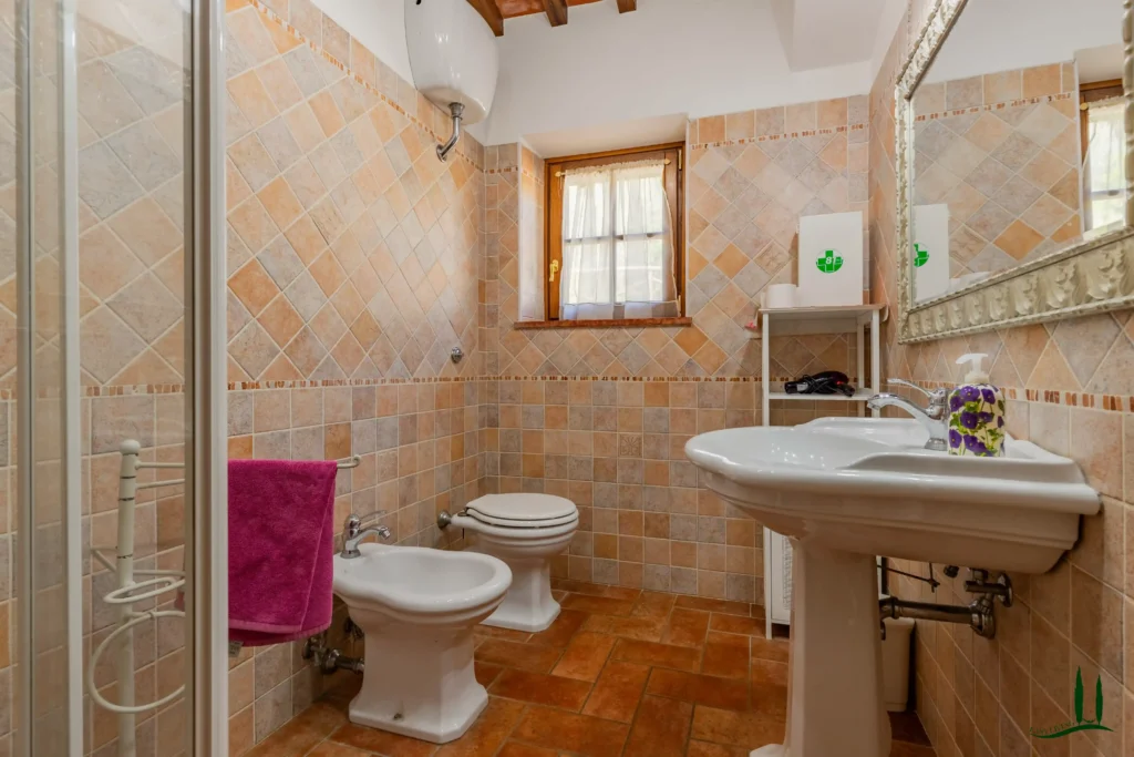 villa for sale cortona