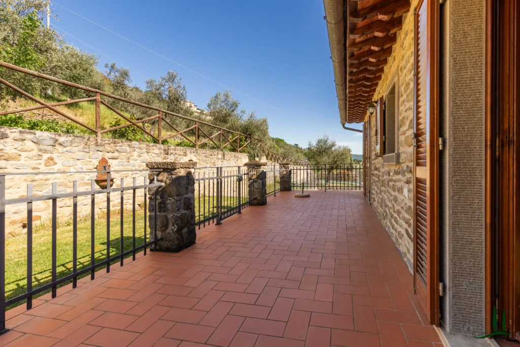 villa for sale cortona