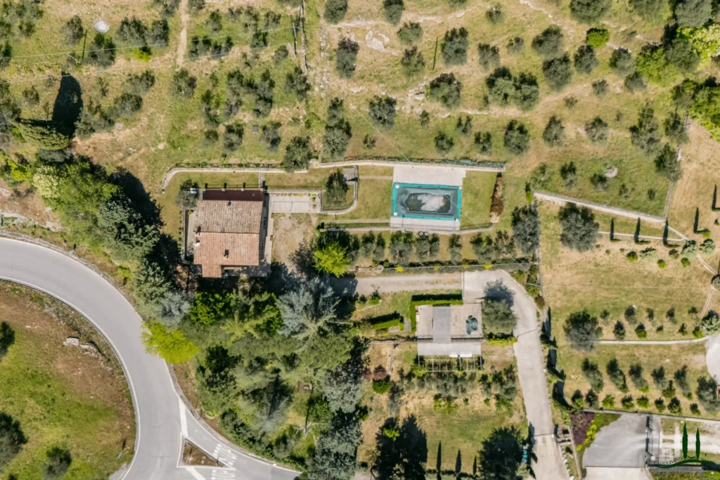 villa for sale cortona