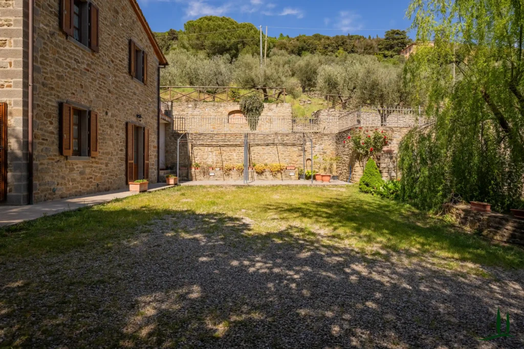 villa for sale cortona