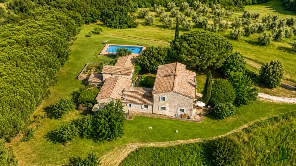 Renovated villa with pool near the Saturnia thermal springs, Manciano, province of Grosseto, Tuscan Maremma