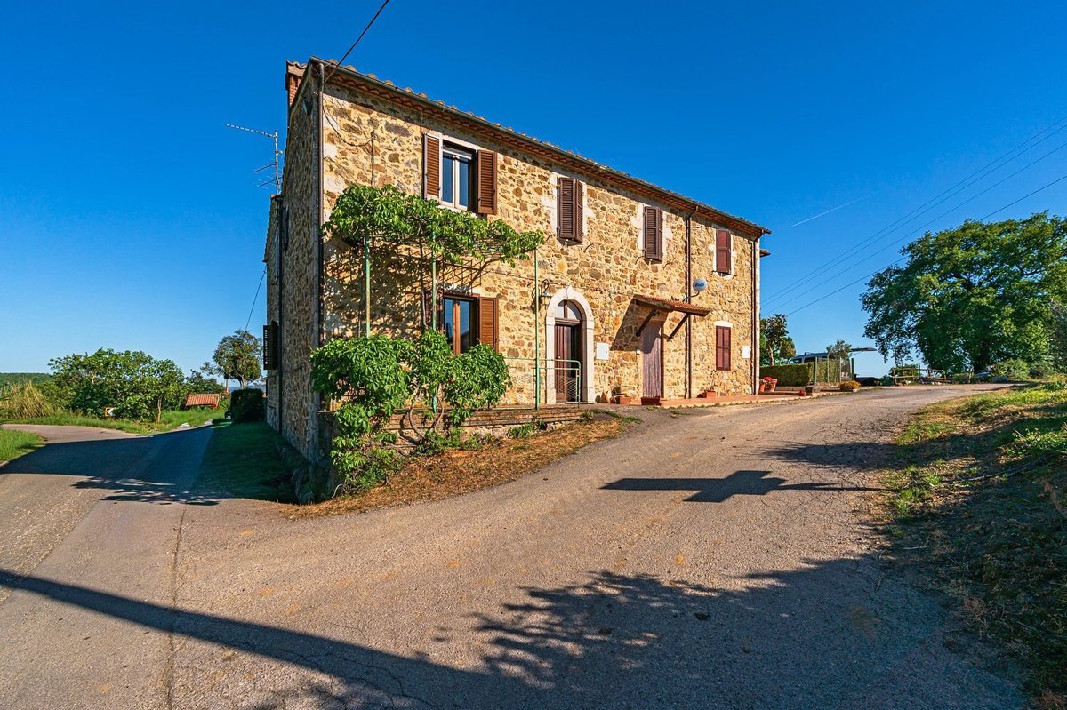 Stone Farmhouse Portion near the Thermal Baths of Saturnia