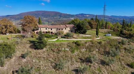 2025-11-10-12-45-36-120