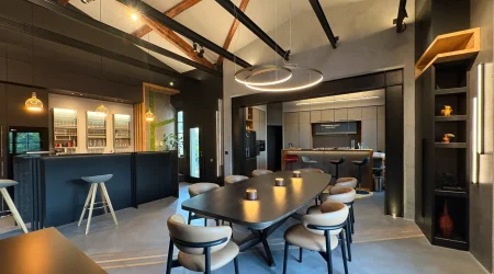 69691c210f022_1764607796_03