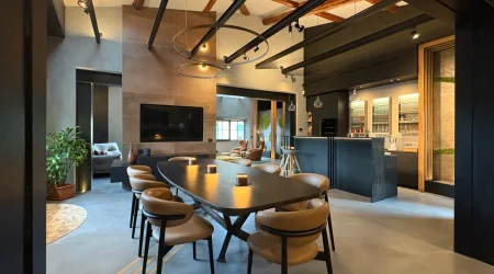 69691c211785a_1764607800_04