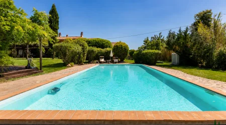 Rustic house for sale in Tuscany