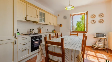 villa for sale cortona
