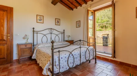 villa for sale cortona