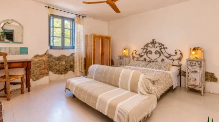 Rustic house for sale in Tuscany