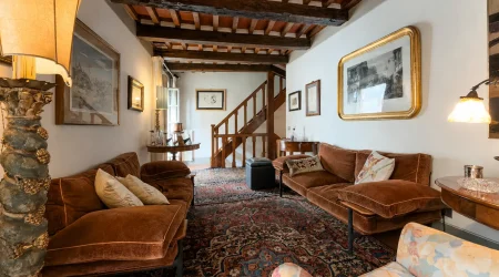 Historic 3-Bedroom Apartment with Panoramic Views in Cortona — photo 6