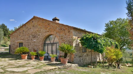 farm for sale in tuscany27