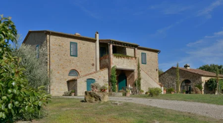 farm for sale in tuscany5