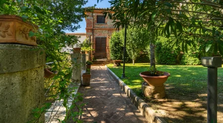 house for sale in tuscany5