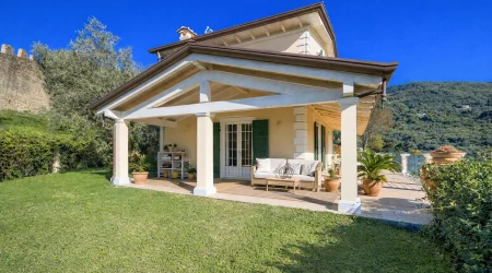 Villa for sale in forte dei marmi
