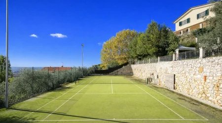 Villa for sale in forte dei marmi